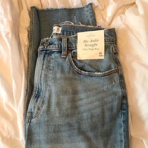 Abercrombie & Fitch Ankle Straight Ultra High